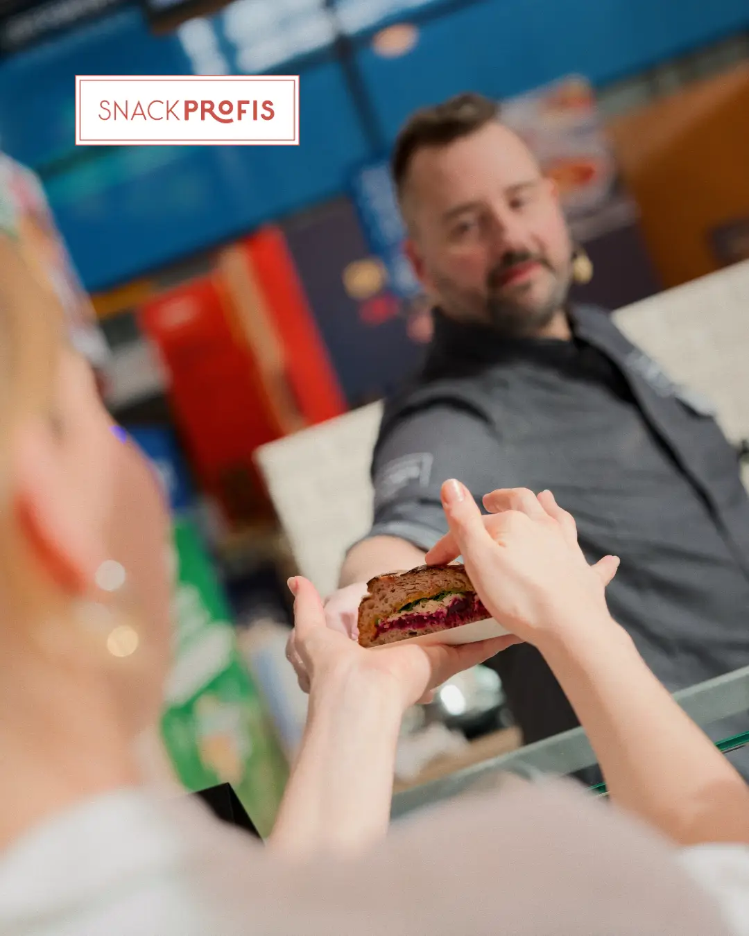 SNACKPROFIS - Snackberatung - Praxisnahe Webinare und digitale Angebote für Bäckerei, Gastro, Tankstelle & Hotellerie. Hol dir frische Ansätze für mehr Umsatz – einfach, direkt, online.